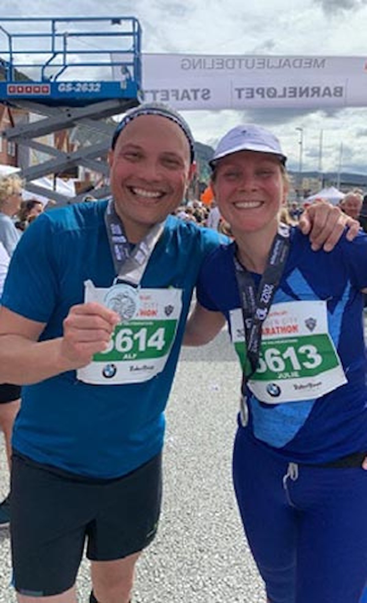 Alf og Julie etter halvmaraton